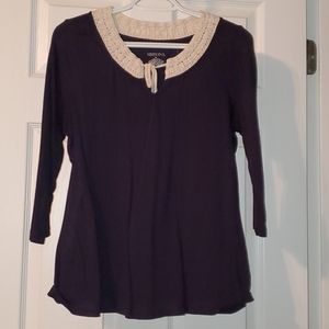 Navy blue top